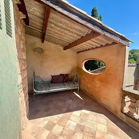 Villa Magdala-Chambre D'Hote-Suite Bassin Bed & Breakfast 3*